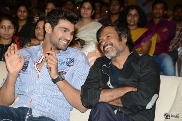 Speedunnodu Movie Platinum Disc Function